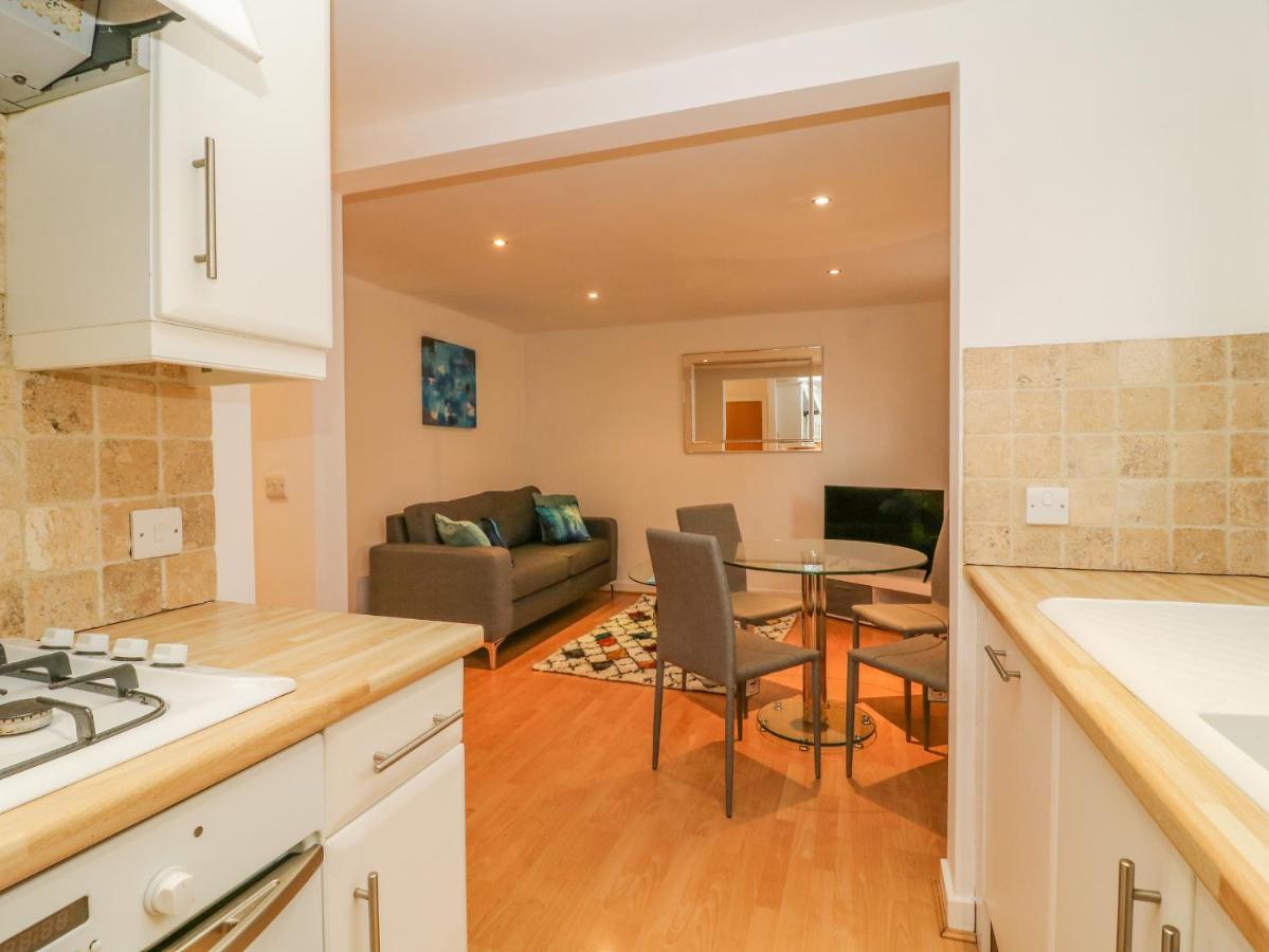 42 Tannery Mews * York
